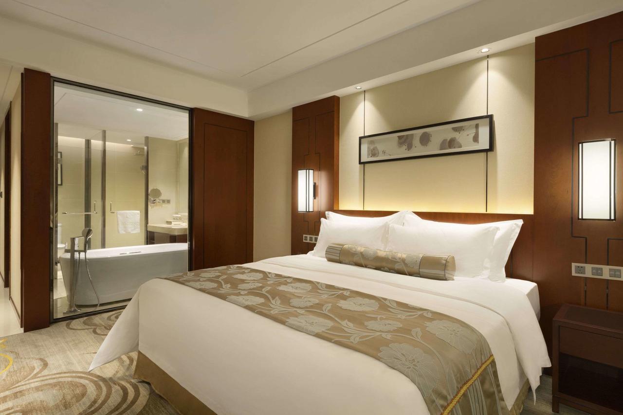 Ramada Jiaxing Hotel Kültér fotó